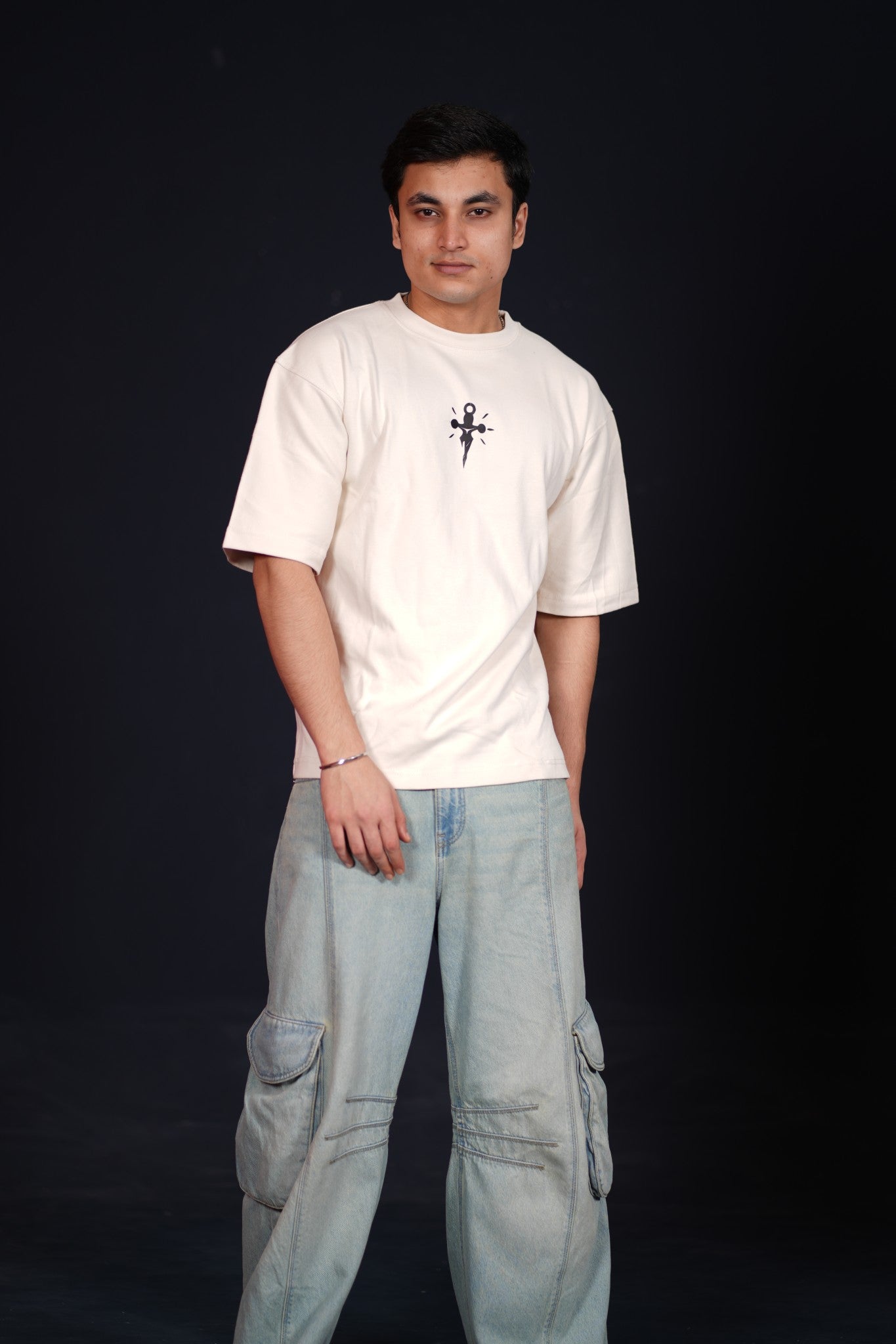 Premium and stylish drop shoulder T Shirt – Men’s Exclusive Edition shoulder T-Shirt
